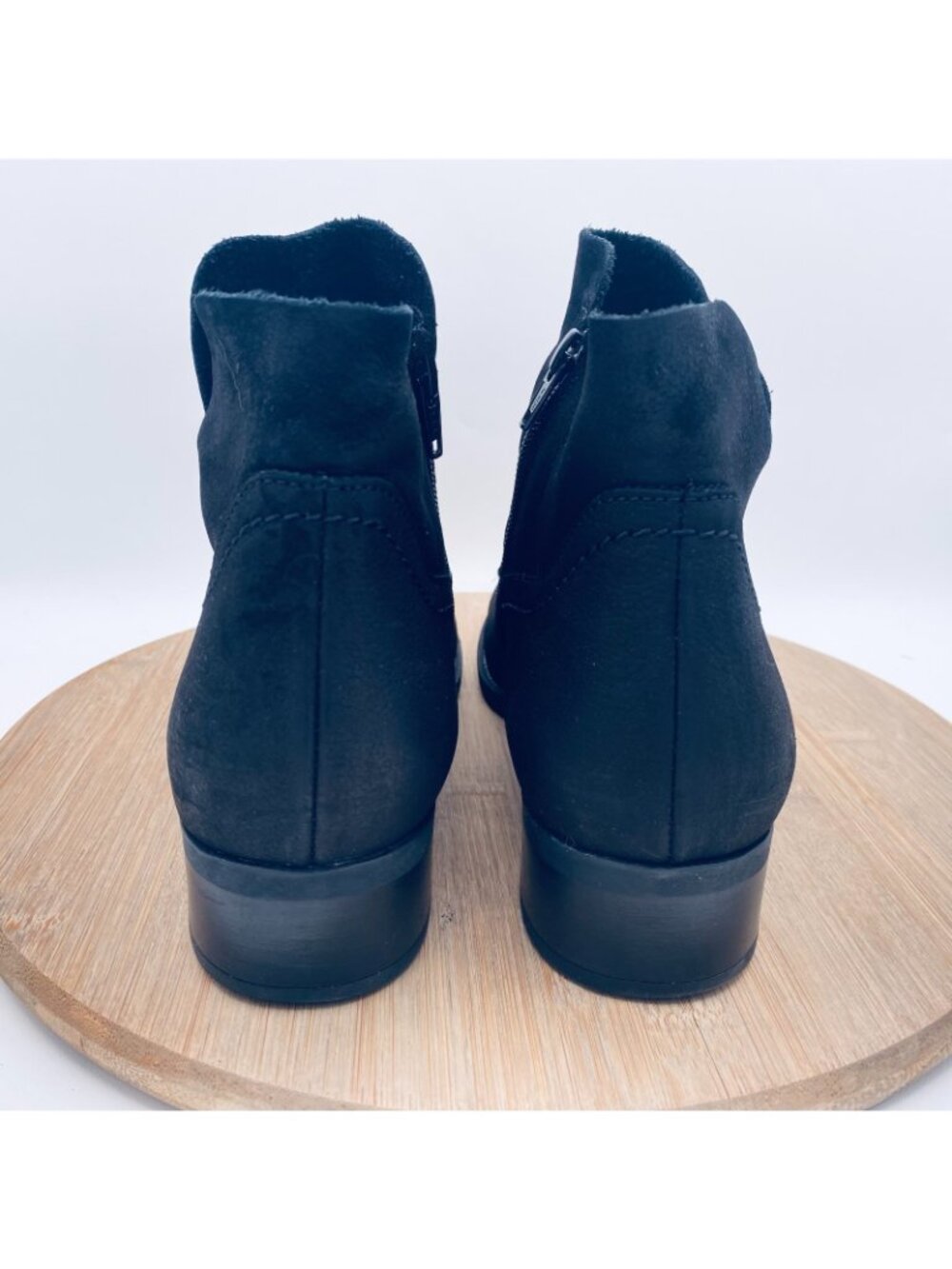 Paul Green Boots Womens 8.5 Black Leather Ankle Booties Zip Quiet Luxury - Picture 7 of 11